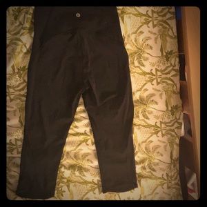 Lululemon cropped leggings